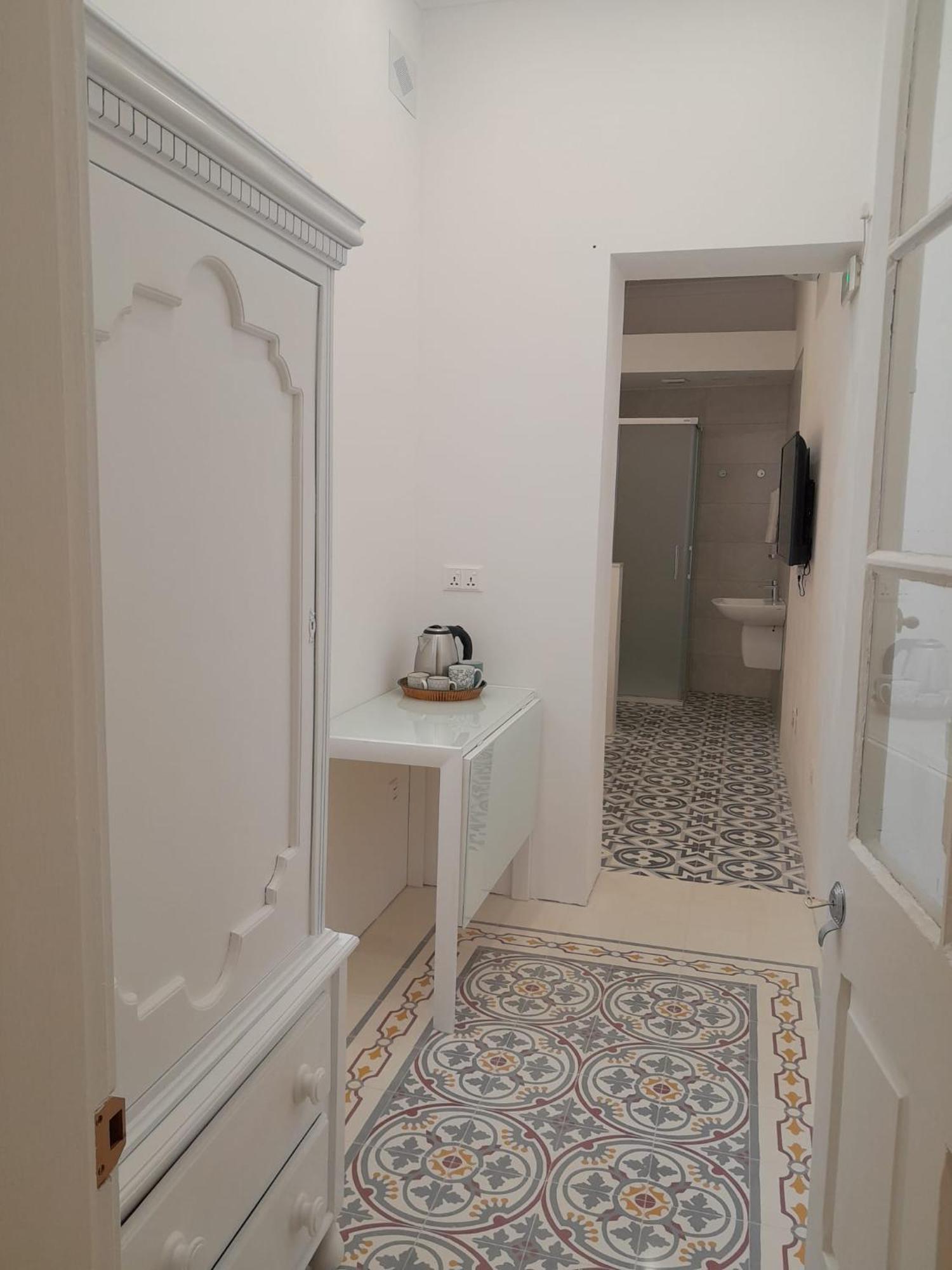 Charming Town House In Cospicua, Valperga Rooms Εξωτερικό φωτογραφία